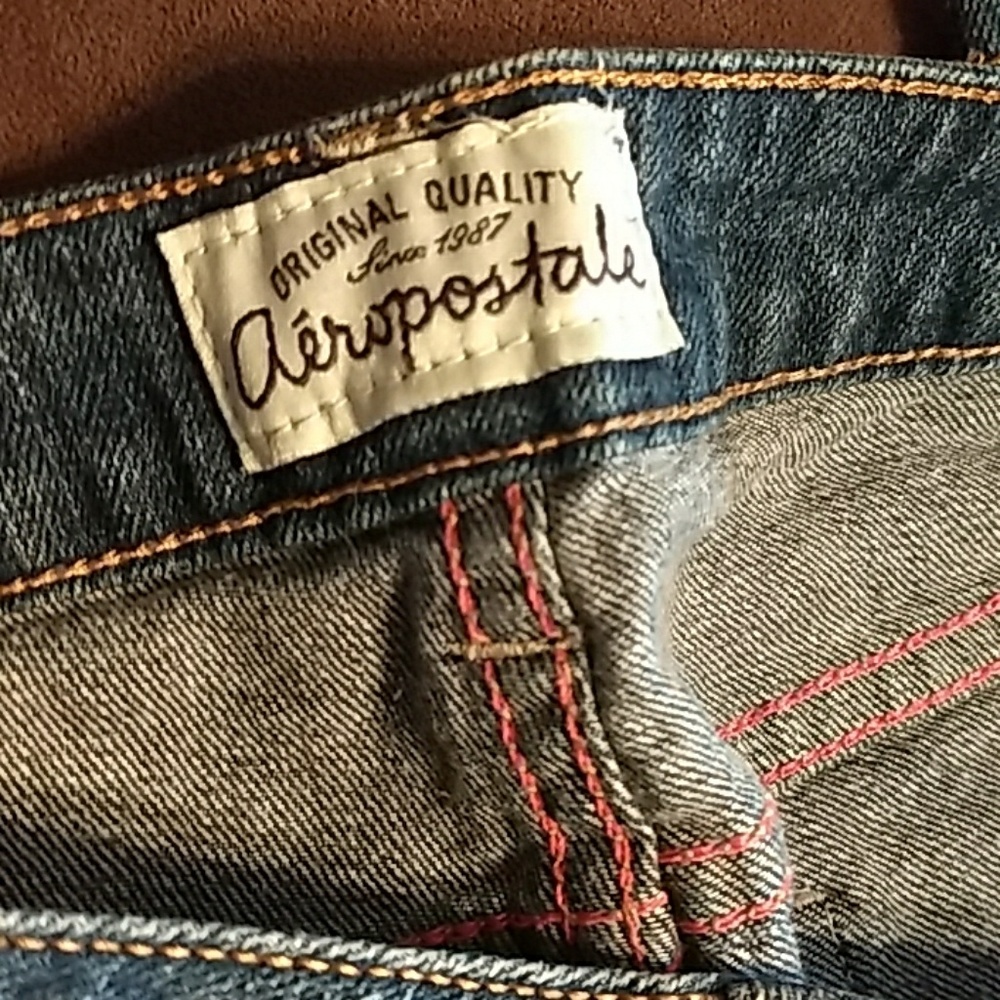 Aeropostale Capri's